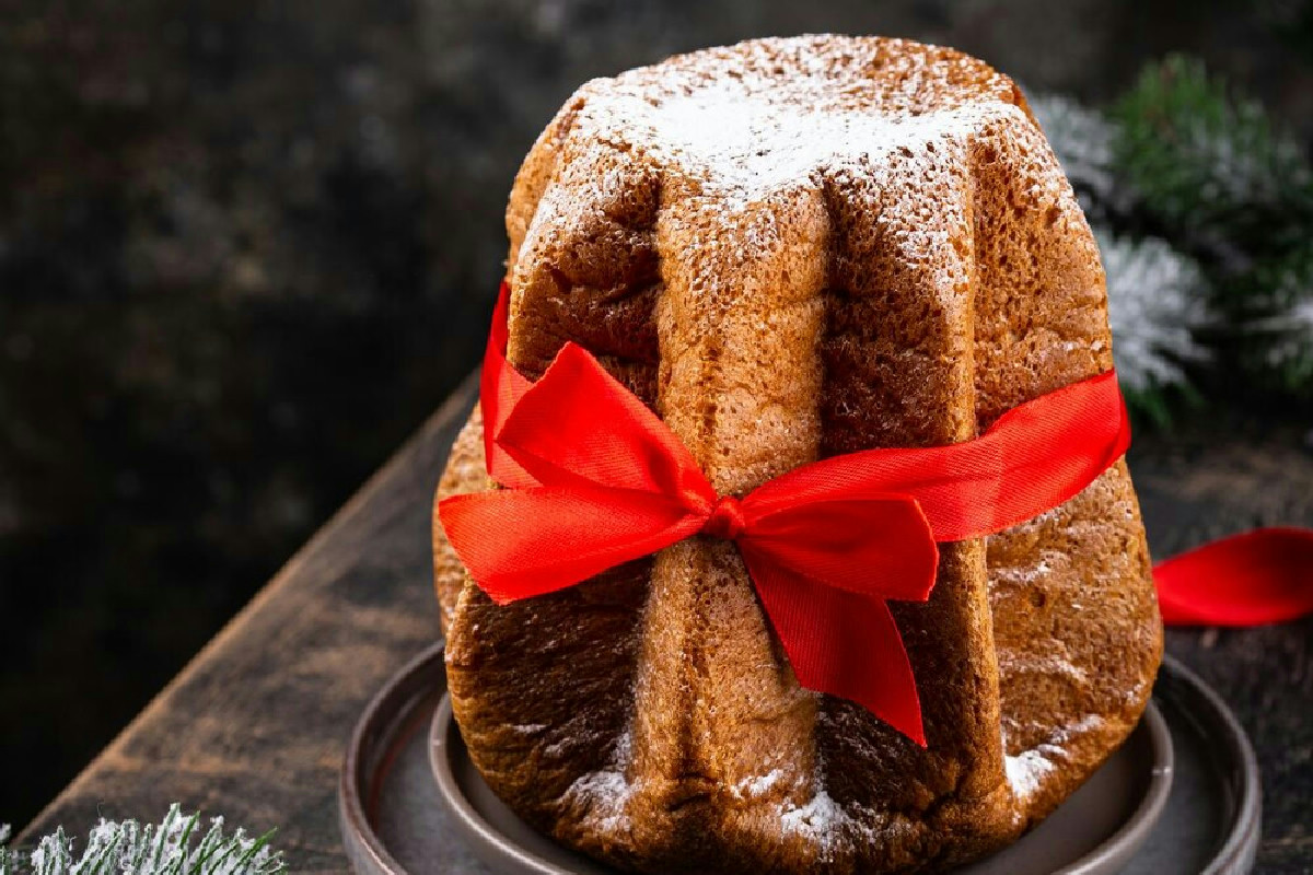 Il dolce veloce con pandoro avanzato che piace a tutti, pronto in pochi minuti a tavola