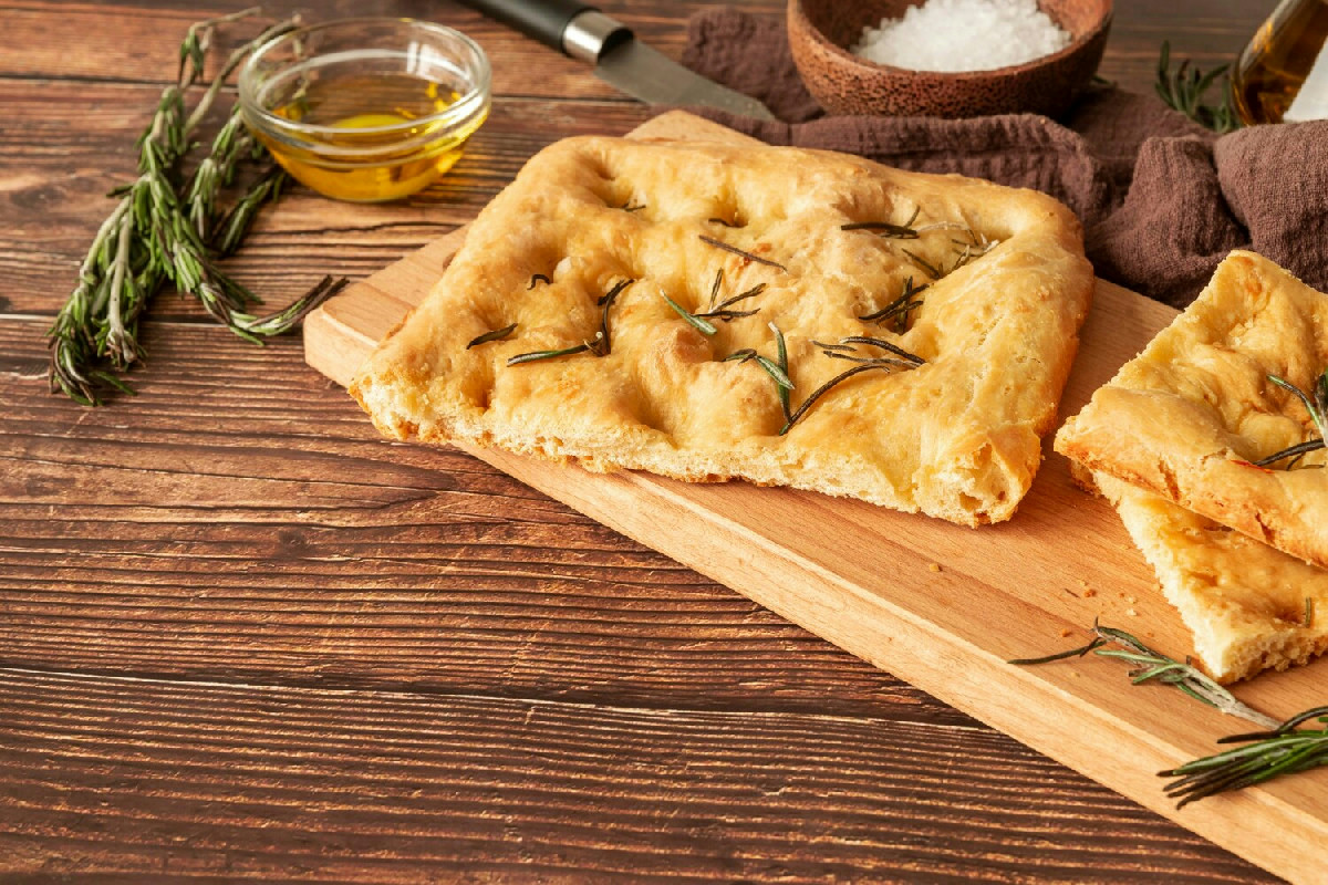 Quando la tradizione e il forno si incontrano: la focaccia genovese perfetta con consigli essenziali