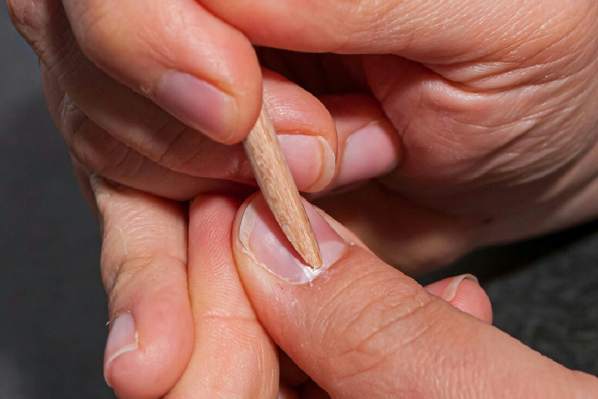 Questo rimedio semplice per unghie rotte aumenta la loro resistenza in pochi minuti