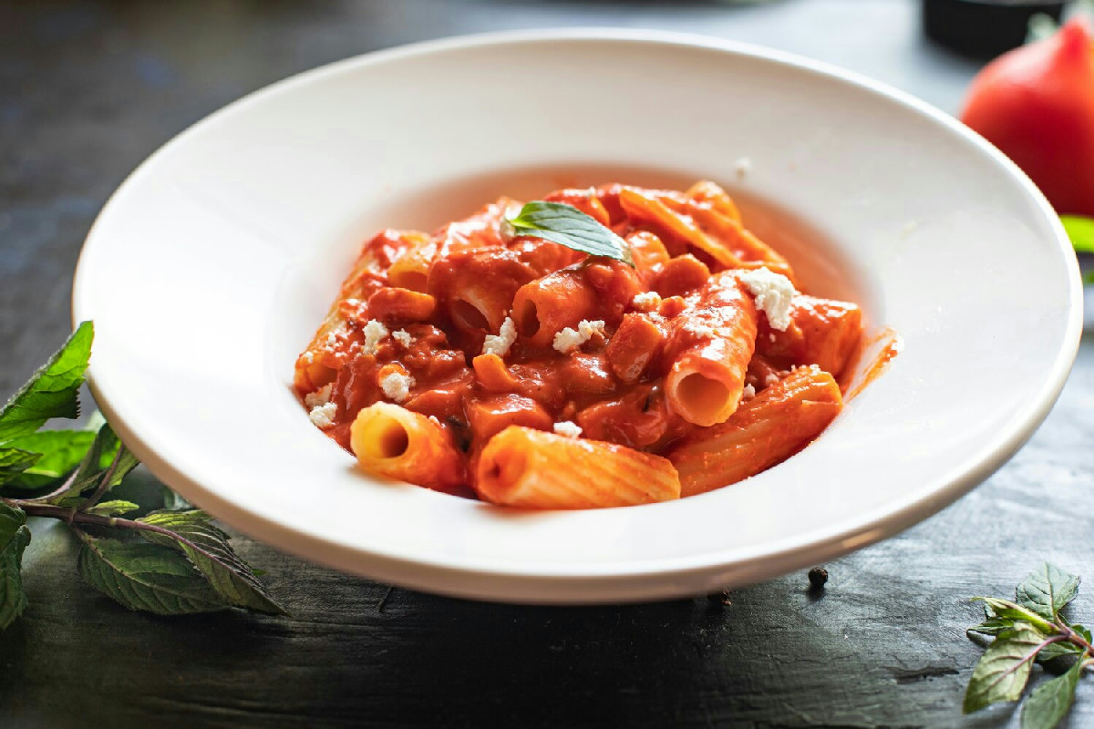 Il segreto per un legame perfetto tra pasta e sugo che gli esperti non lasciano mai al caso